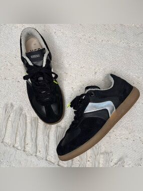 Verbenas black/silver leather and suede lace up sneakers 9